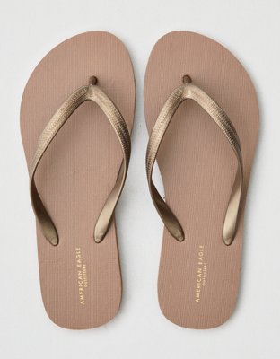 american eagle black flip flops