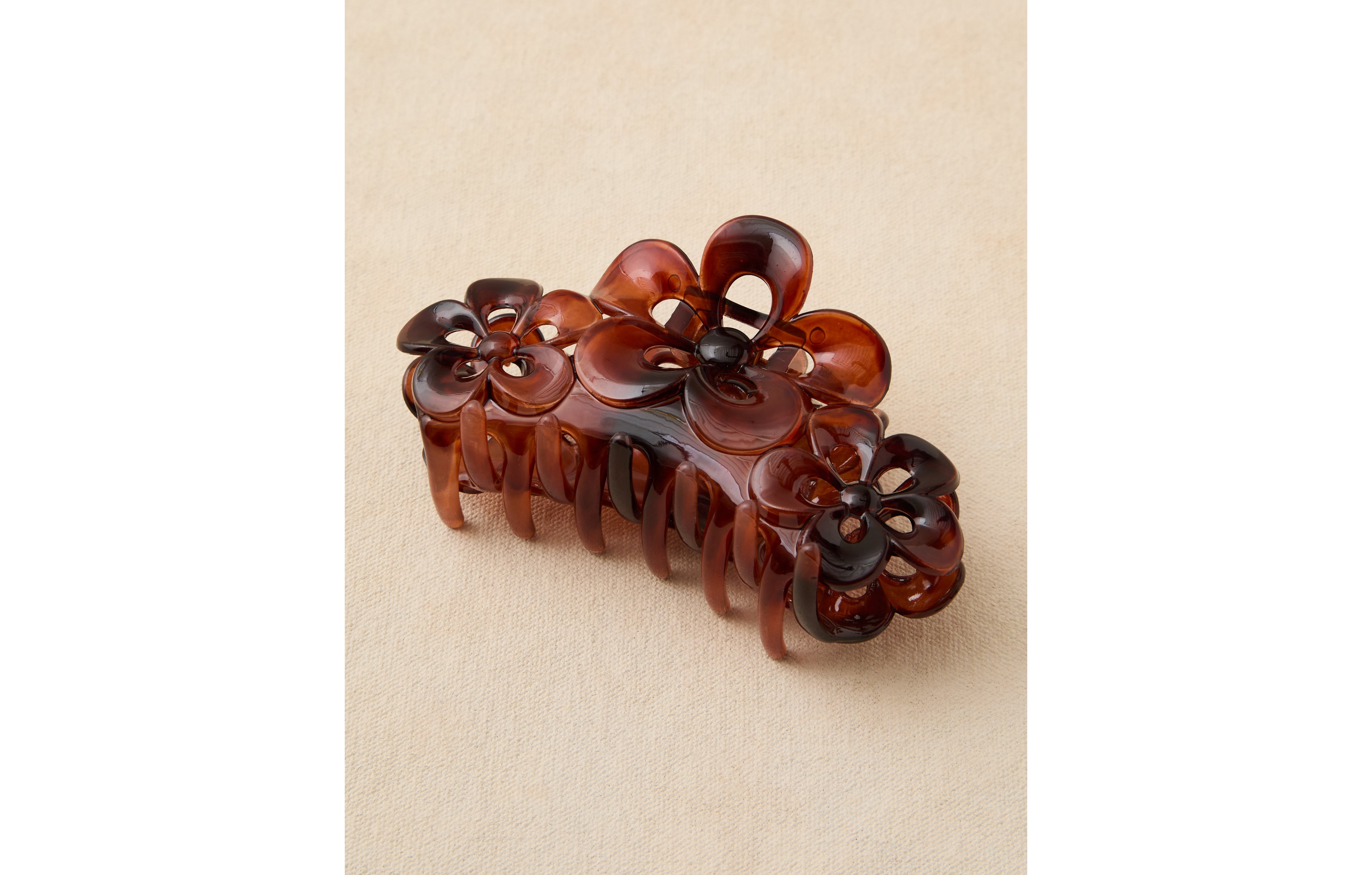 AE Flower Claw Hair Clip