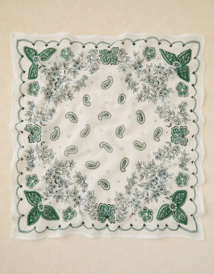 AE Oliver Bandana