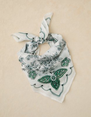 AE Oliver Bandana