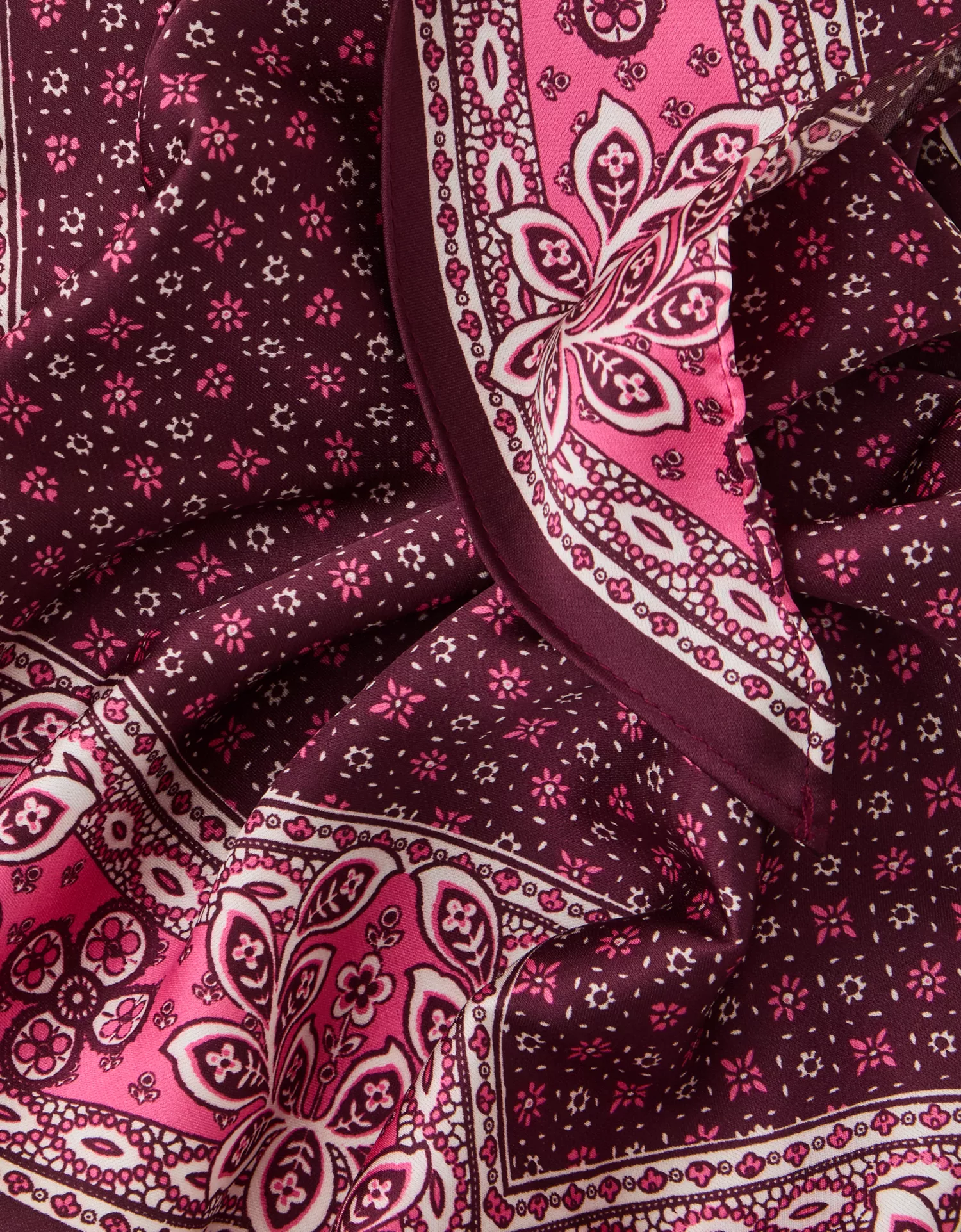 AE Silky Scarf Bandana - thumbnail 3