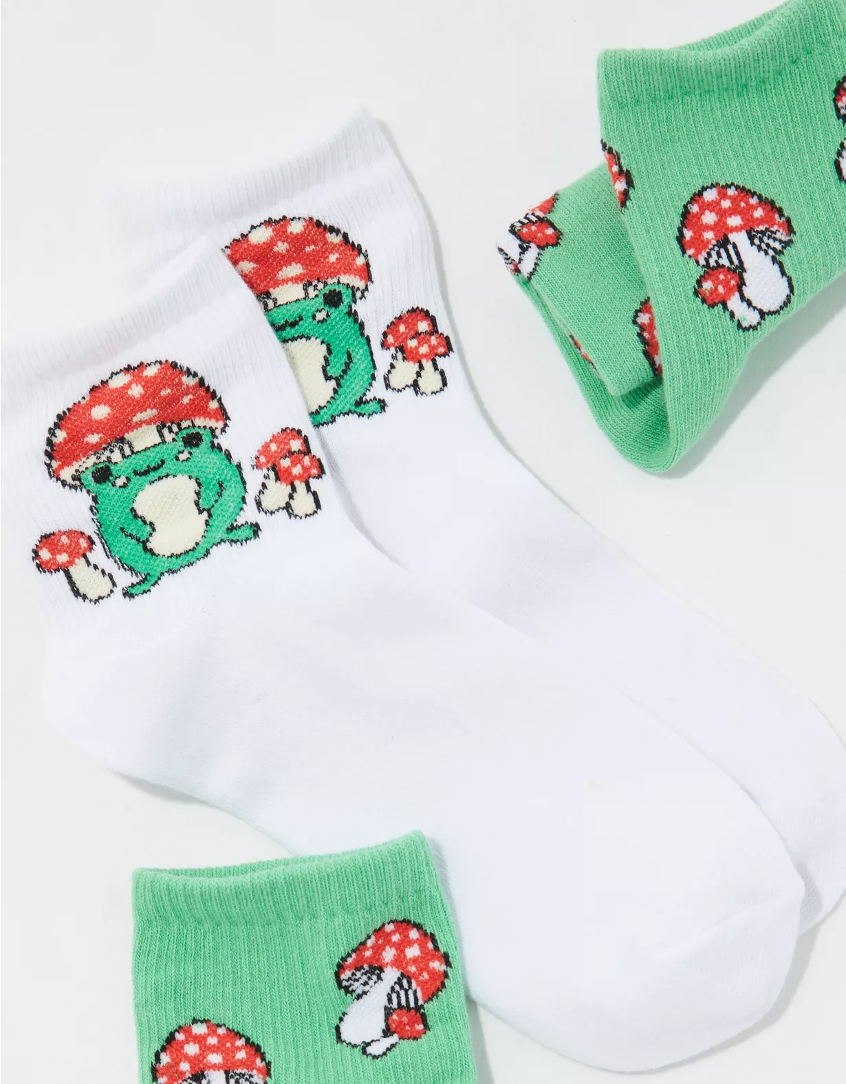 AE Frog + Mushroom Boyfriend Sock 2-Pack