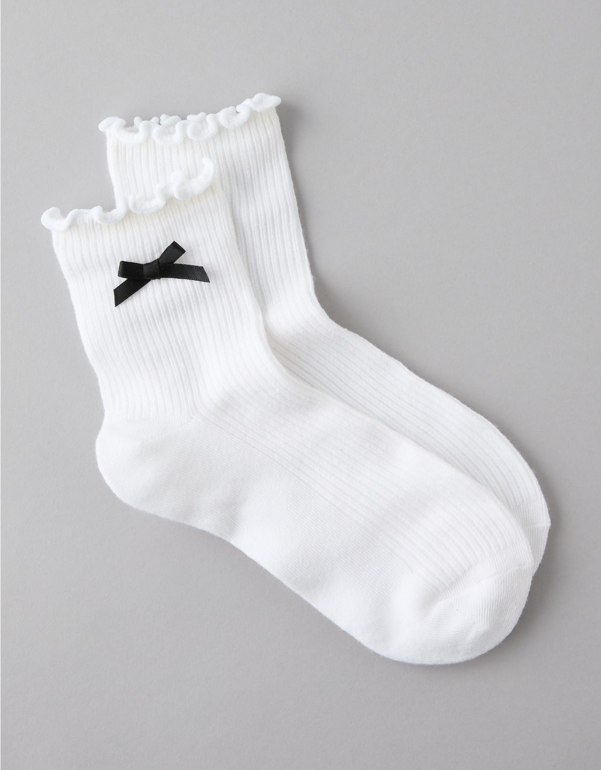 AE Ruffled-Bow Boyfriend Socks