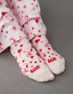 AE Snoopy Valentine's Day Crew Socks