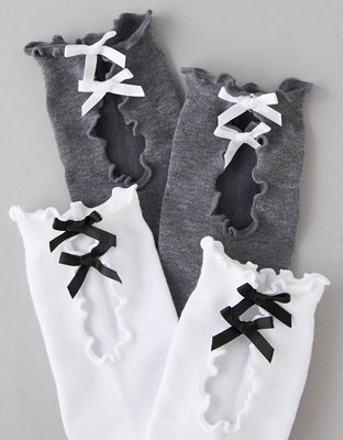 Lot de deux paires de mi-chaussettes boucles à volants AE