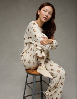 AE Teddy Bear Crew Socks