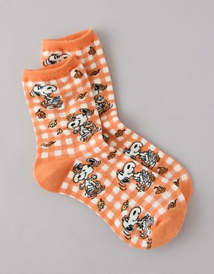 AE Snoopy Cropped Crew Socks | American Eagle
