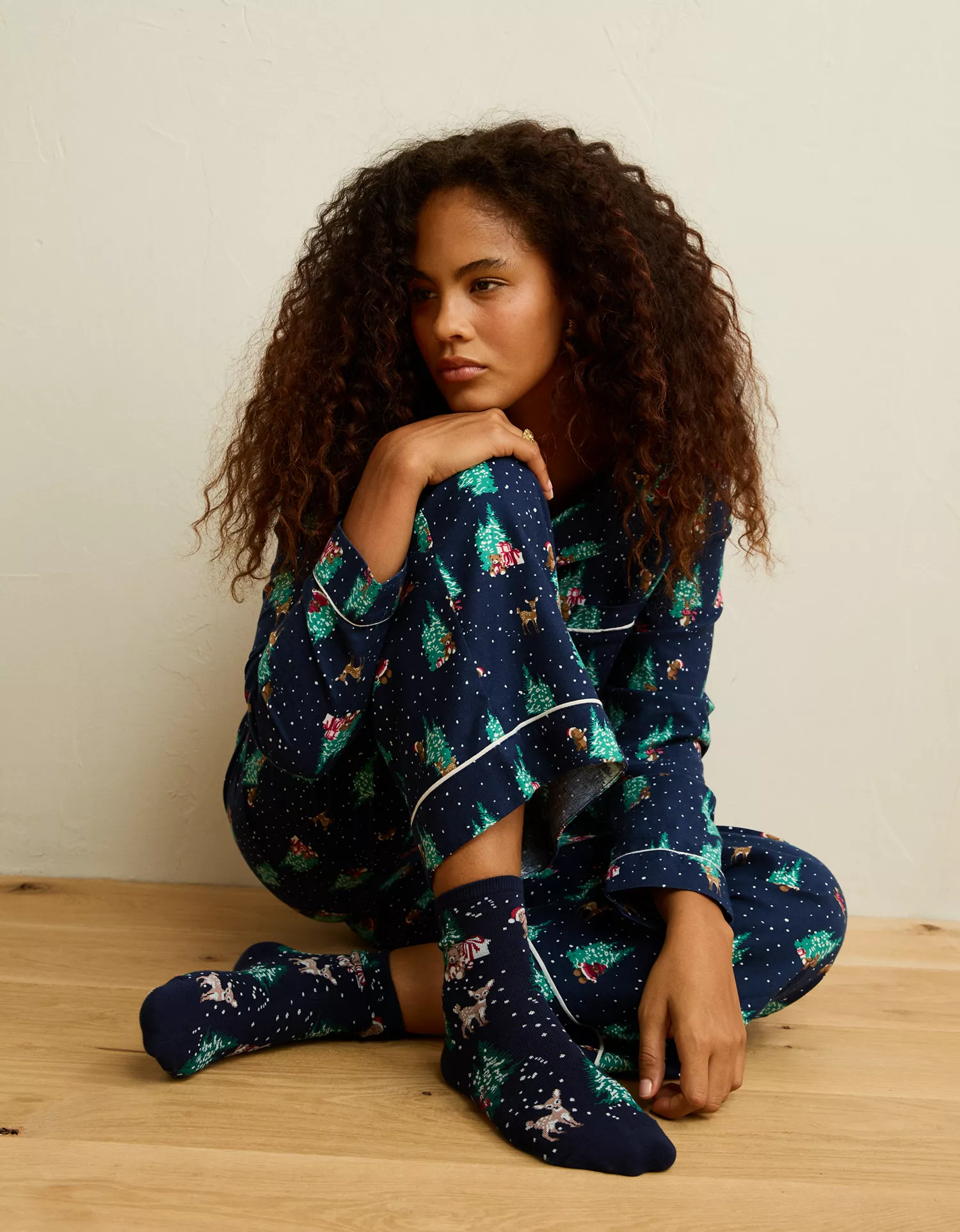 AE Graphic Cropped Crew Socks - thumbnail 10