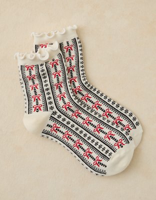 AE Graphic Ruffled Cropped Crew Socks