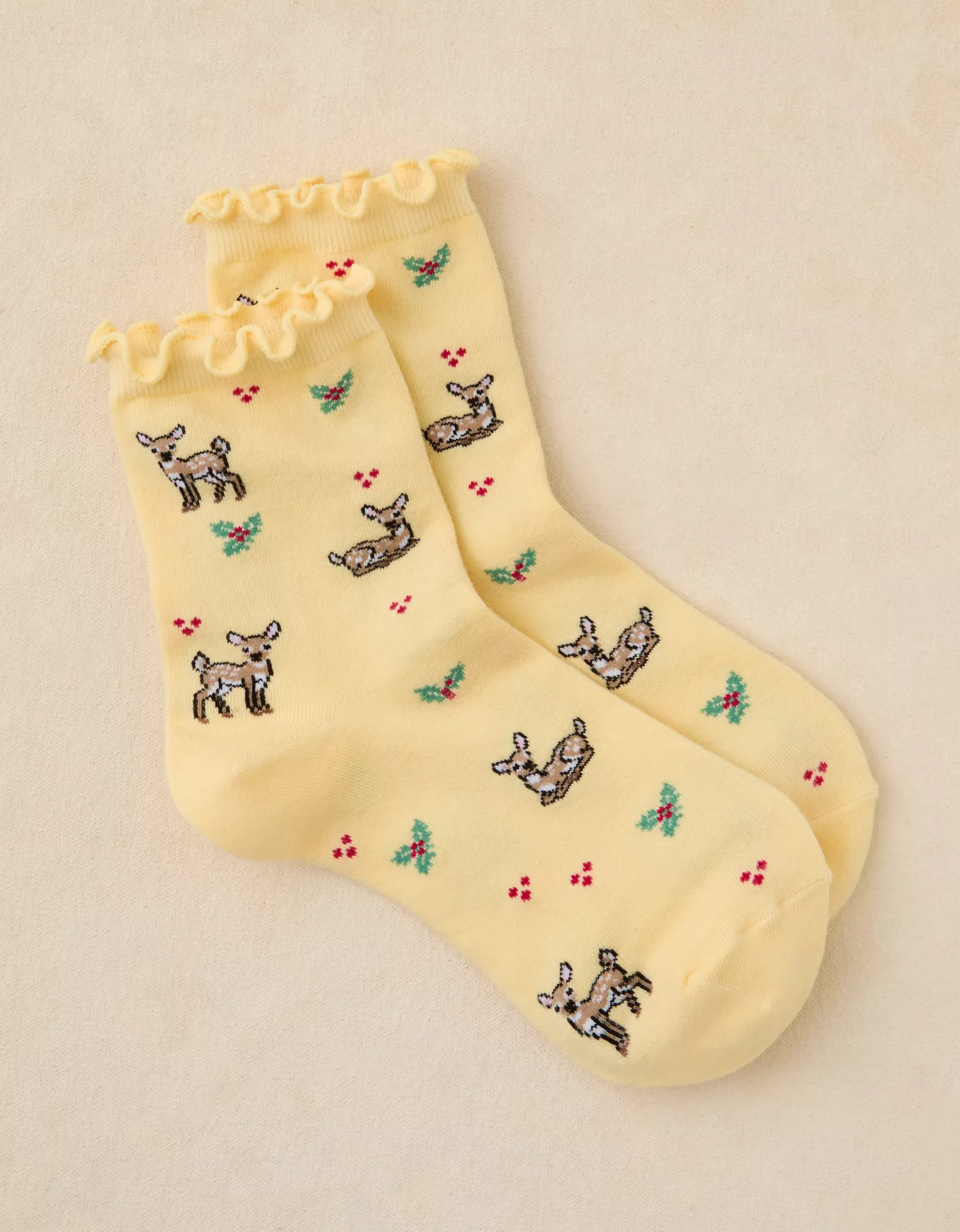 AE Graphic Ruffled Cropped Crew Socks - thumbnail 6