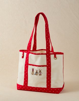 AE Off-Duty Graphic Tote Bag