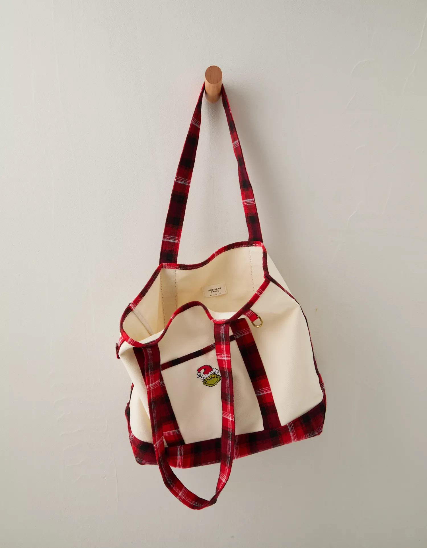 AE Off-Duty Grinch Tote Bag - thumbnail 5