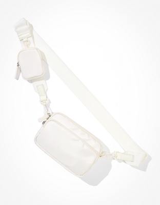 WHITE LULULEMON BELT BAG: 1 month wear and tear 