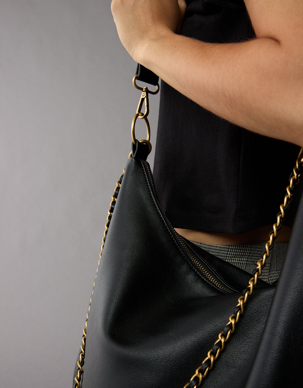AE Slouchy Hobo Bag - image 5