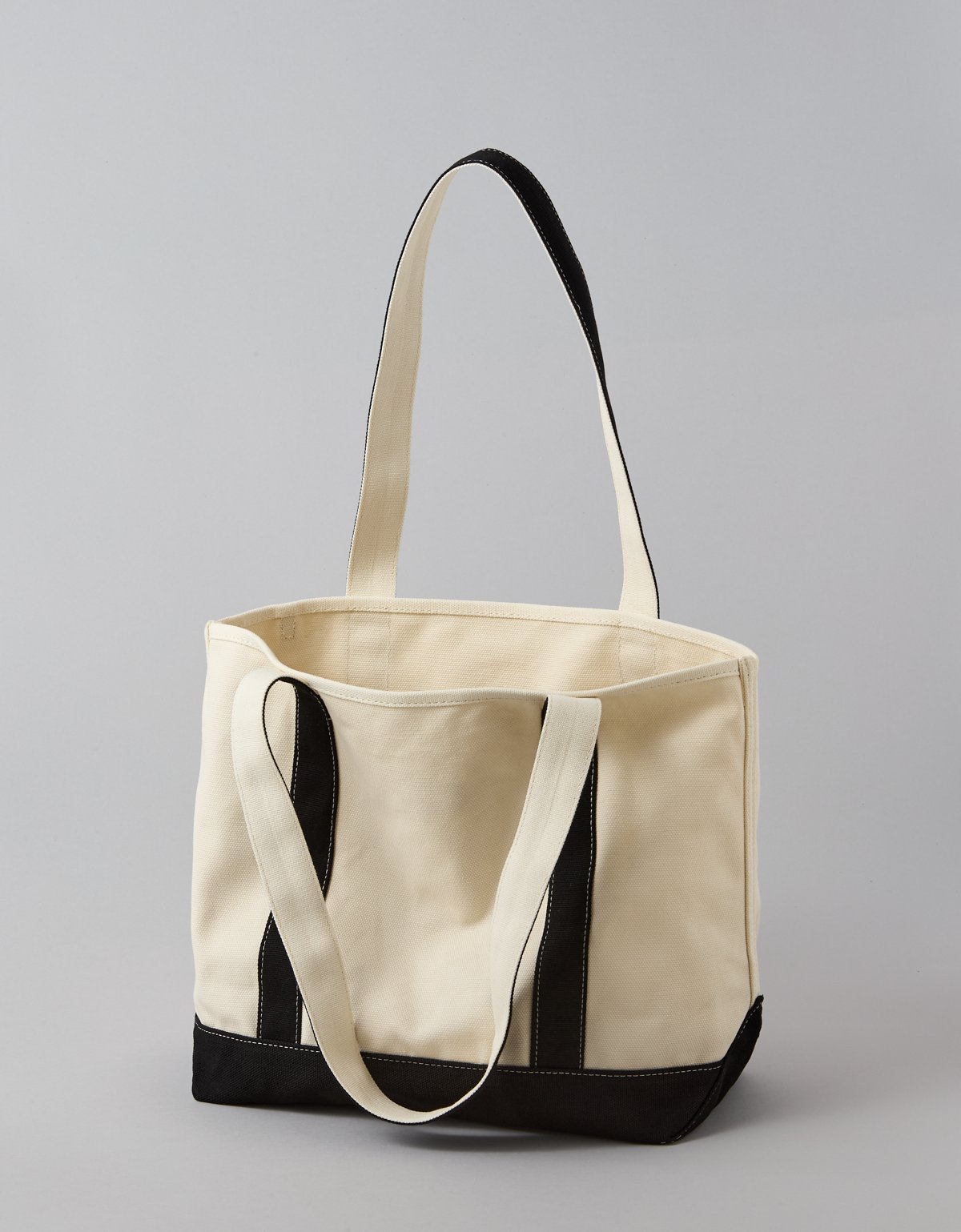 AE Off-Duty Girl Dinner Tote Bag - image 3