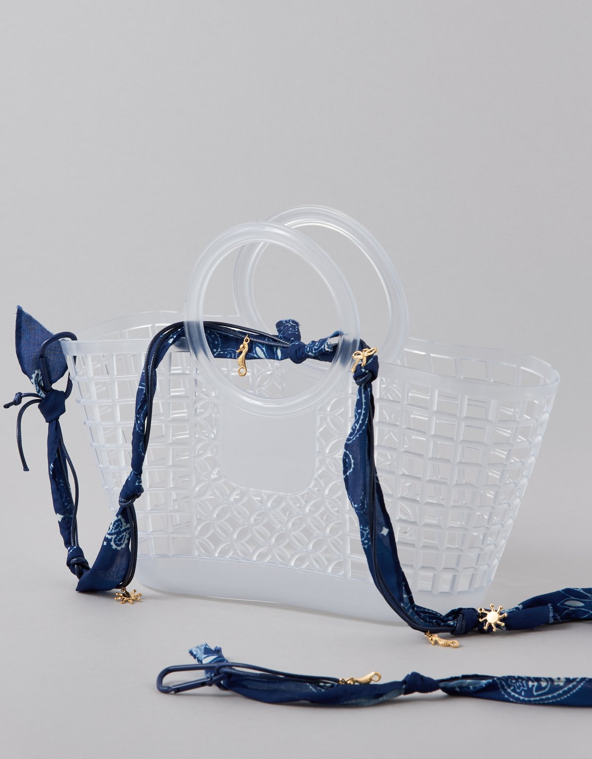 AE Jelly Basket Bag - image 2