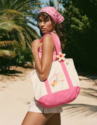 AE Off-Duty Destination Tote