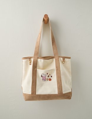AE Off-Duty Snoopy Tote Bag