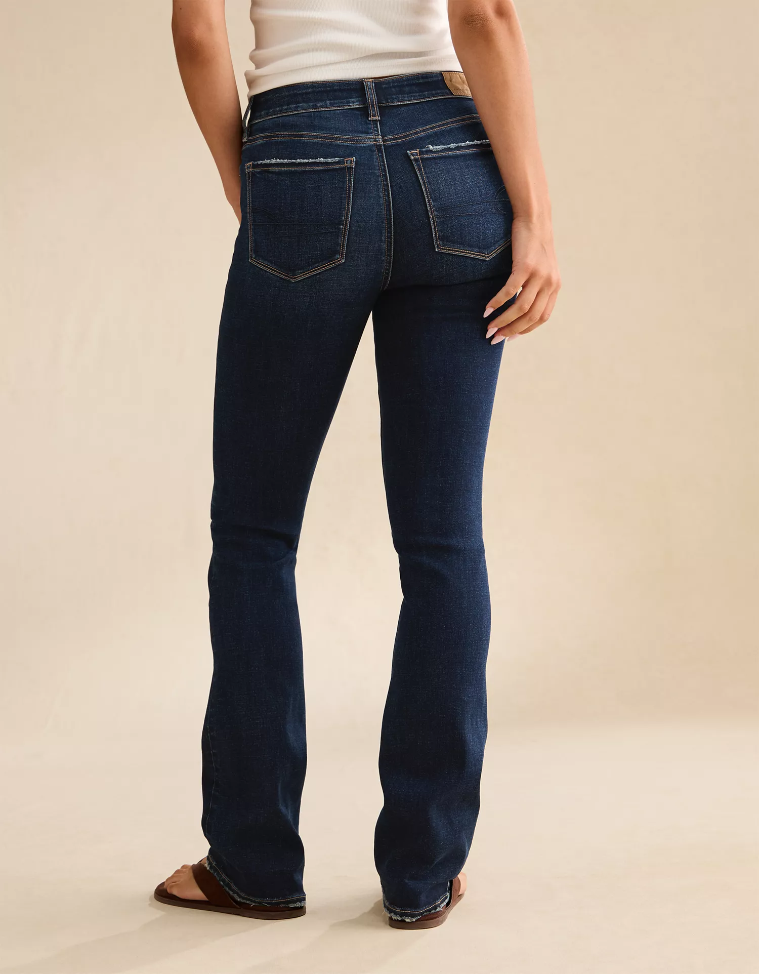 AE High-Waisted Skinny Kick Jean - thumbnail 2
