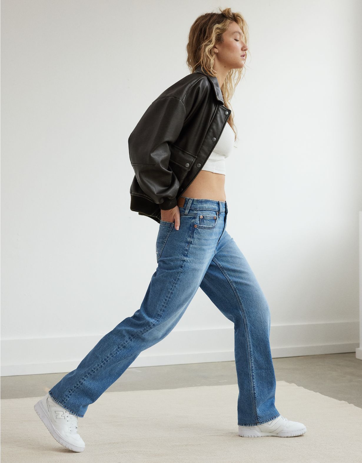 AE x The Ziegler Sisters Stretch High-Waisted Relaxed Straight Jean