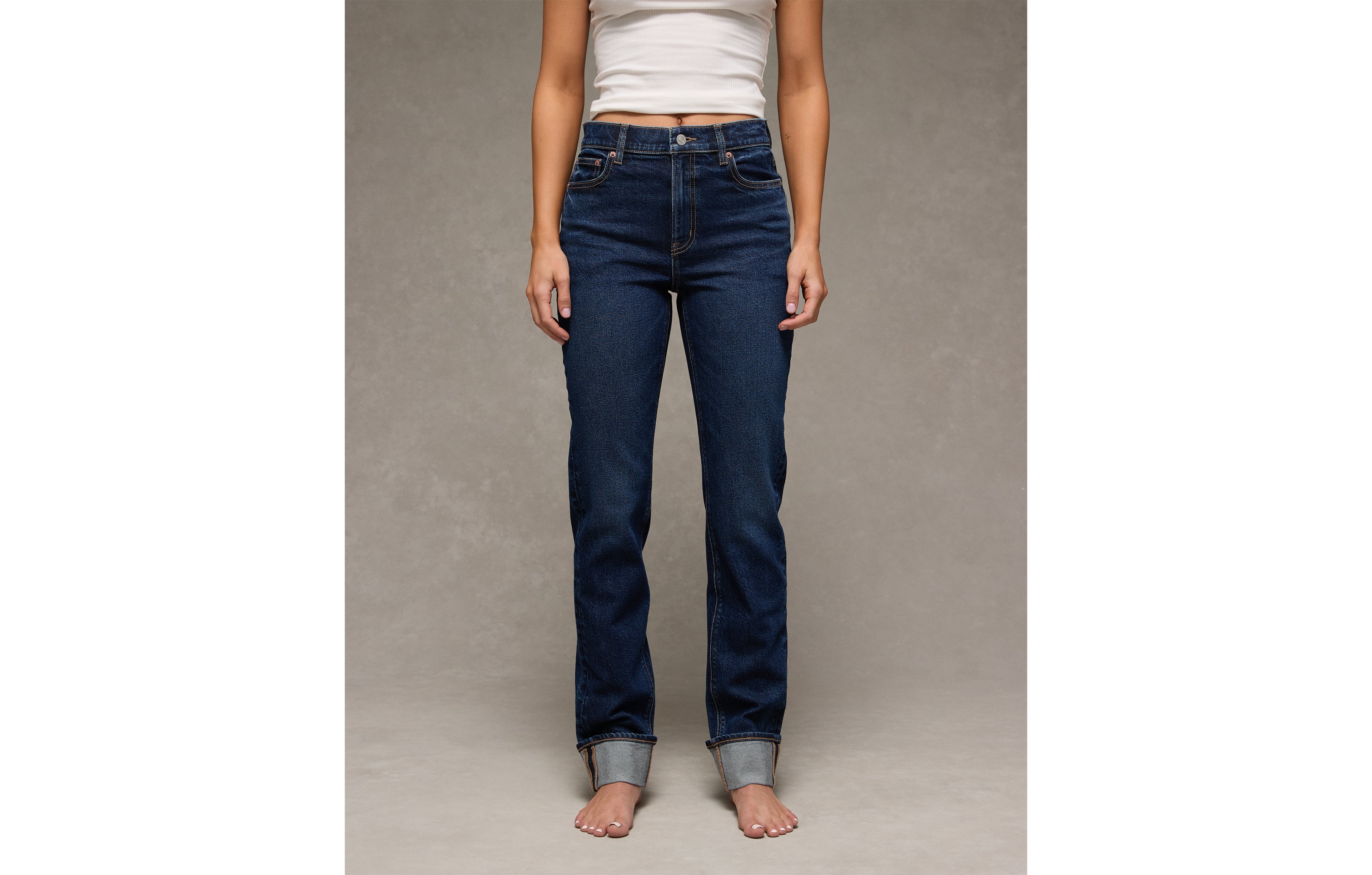 AE Super High-Waisted Straight Jean