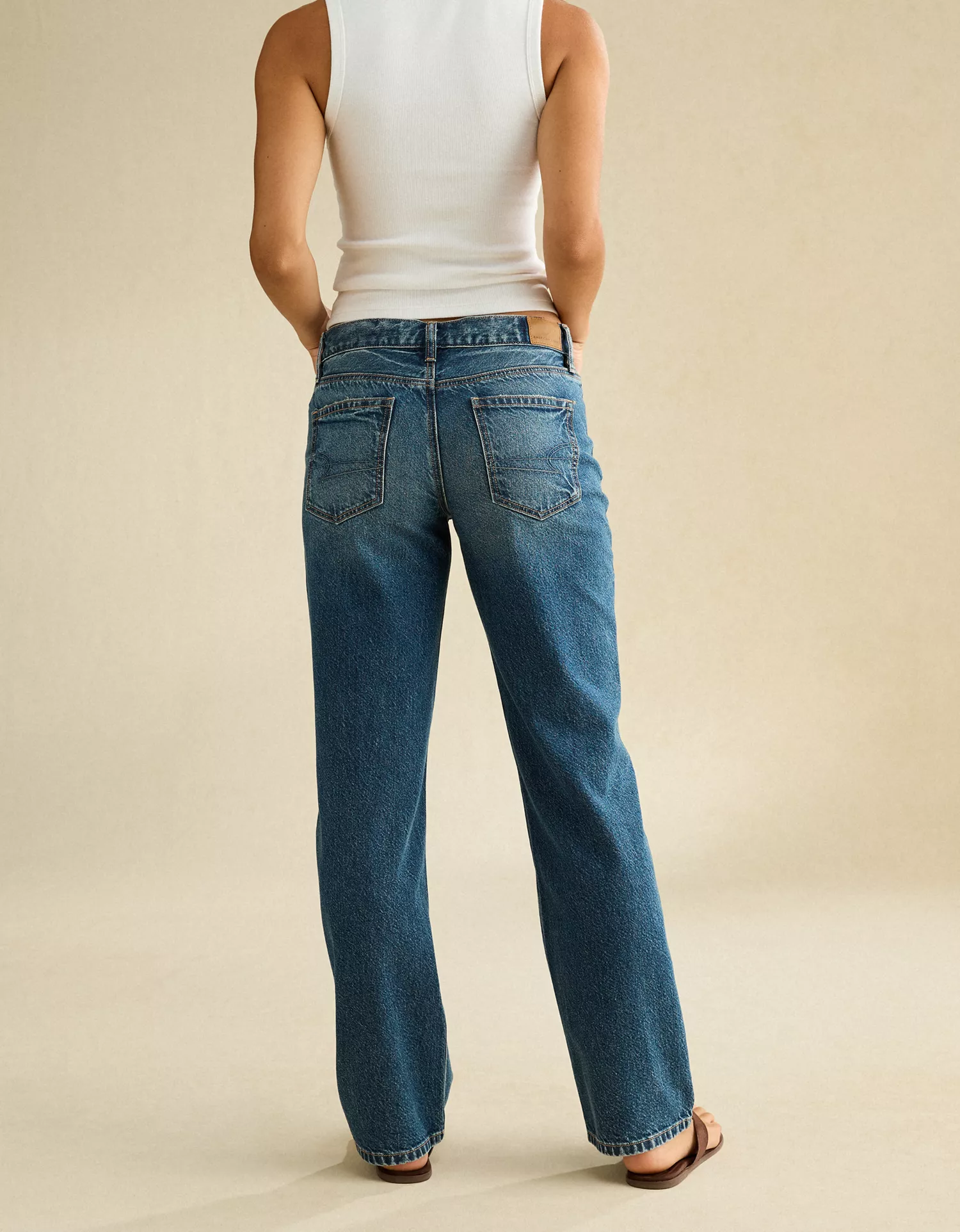 AE Low-Rise Classic Straight Jean - thumbnail 2