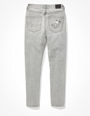 Женские джинсы American Eagle AE x Peanuts Ripped Mom Jean — фото 4