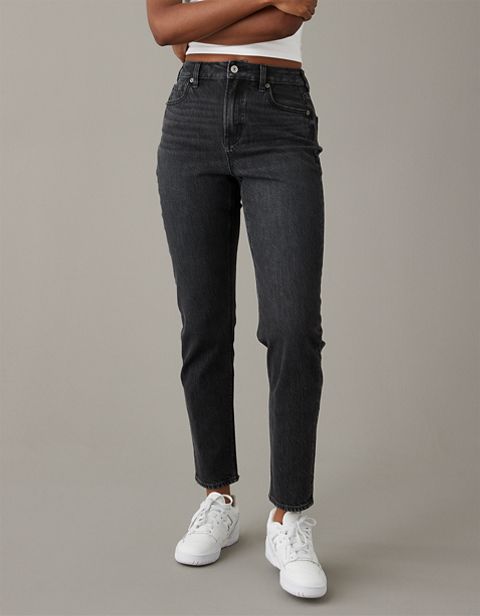 Женские джинсы American Eagle AE Strigid Mom Jean
