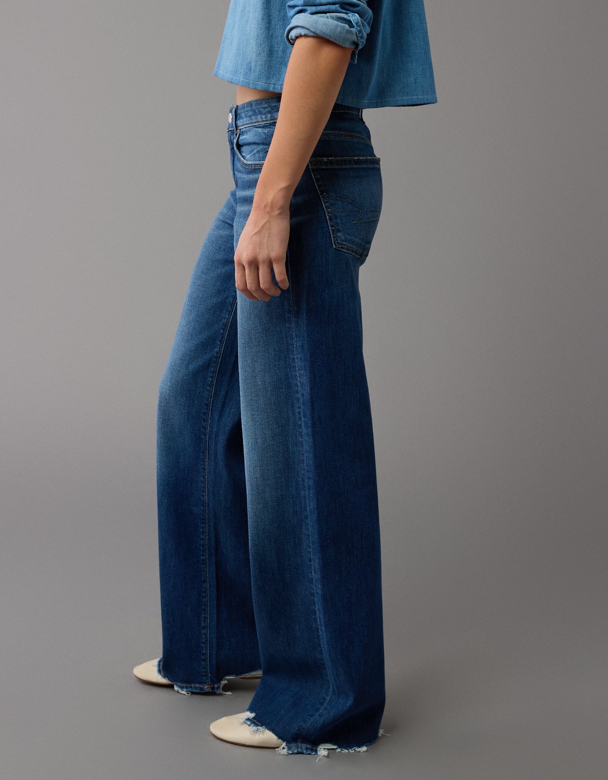 AE Dreamy Drape Stretch Low-Rise Baggy Wide-Leg Jean - image 4