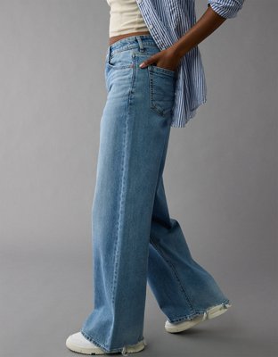 AE Strigid Super High-Waisted Ultra Wide-Leg Jean