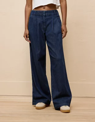 aeo AE Stretch Super High-Waisted Ultra Wide-Leg Trouser Jean