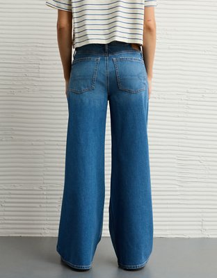 AE Strigid Low-Rise Ultra Wide-Leg Jean