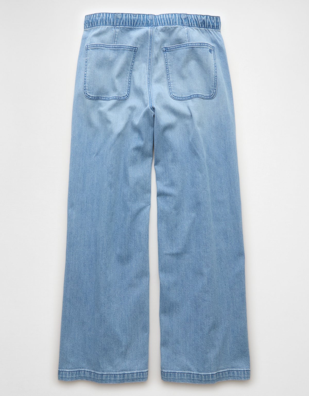 AE Dreamy Drape Low-Rise Ultra Wide-Leg Pull-On Jean - image 4