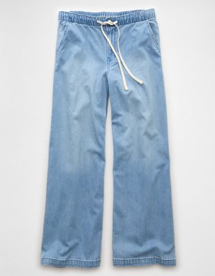 AE Stretch Low-Rise Ultra Wide-Leg Pull-On Jean