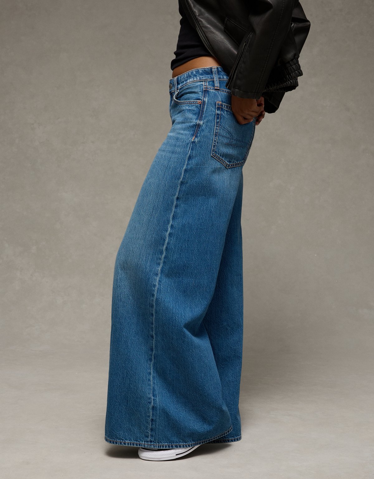 AE Dreamy Drape Strigid A-Line Fit Jean - image 5