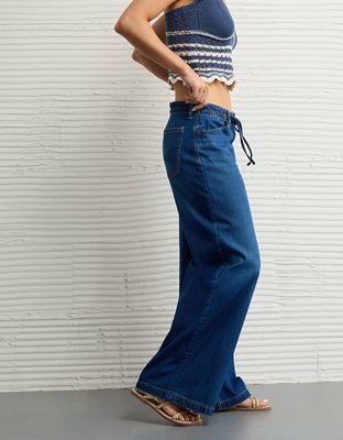 AE Dreamy Drape Strigid Low-Rise Ultra Wide-Leg Jean
