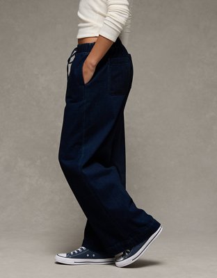 AE Cozy Dreamy Drape Low-Rise Ultra Wide-Leg Jean