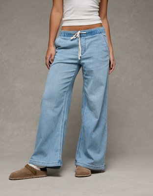 AE Cozy Dreamy Drape Wide-Leg Jean