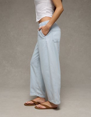 Женские джинсы American Eagle AE Low-Rise Pull-On Barrel, цвет: Светлая варка — фото 5