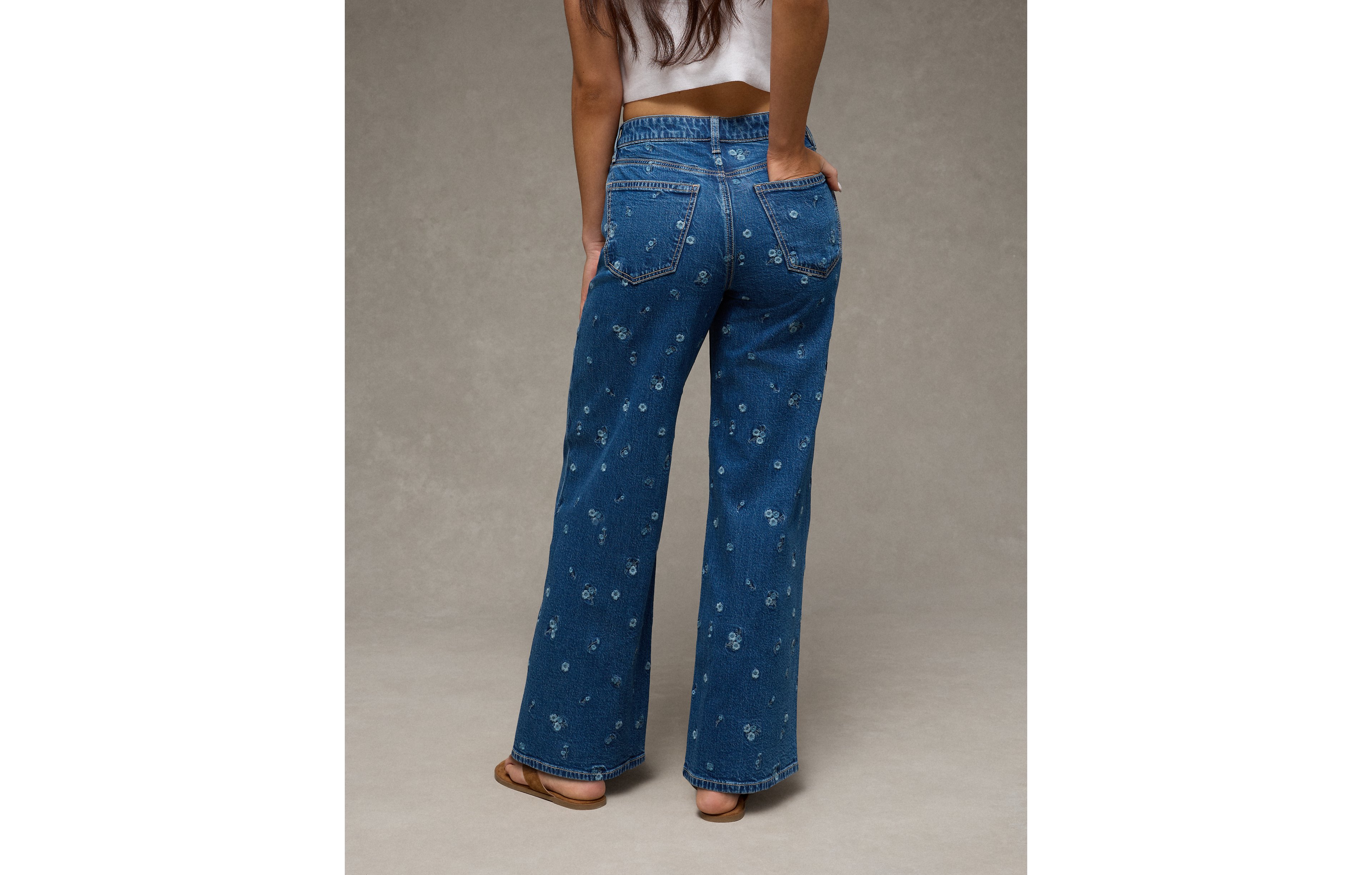 AE Super High-Waisted Embroidered Baggy Wide-Leg Jean