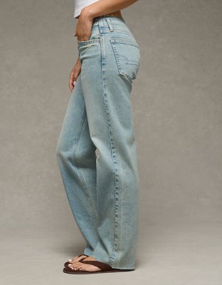 AE Strigid Low-Rise Baggy Straight Jean