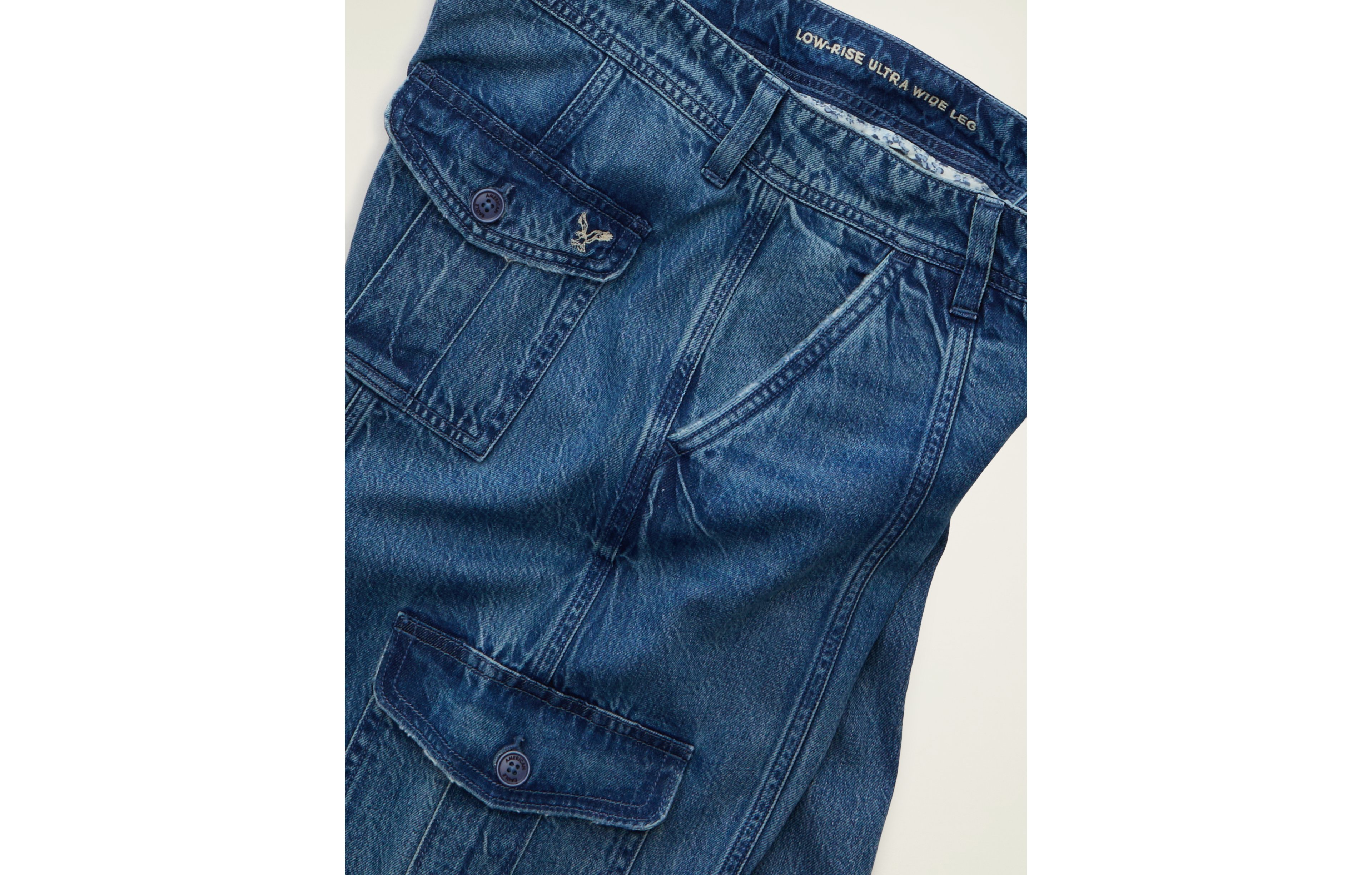 AE Low-Rise Cargo Baggy Ultra Wide-Leg Jean