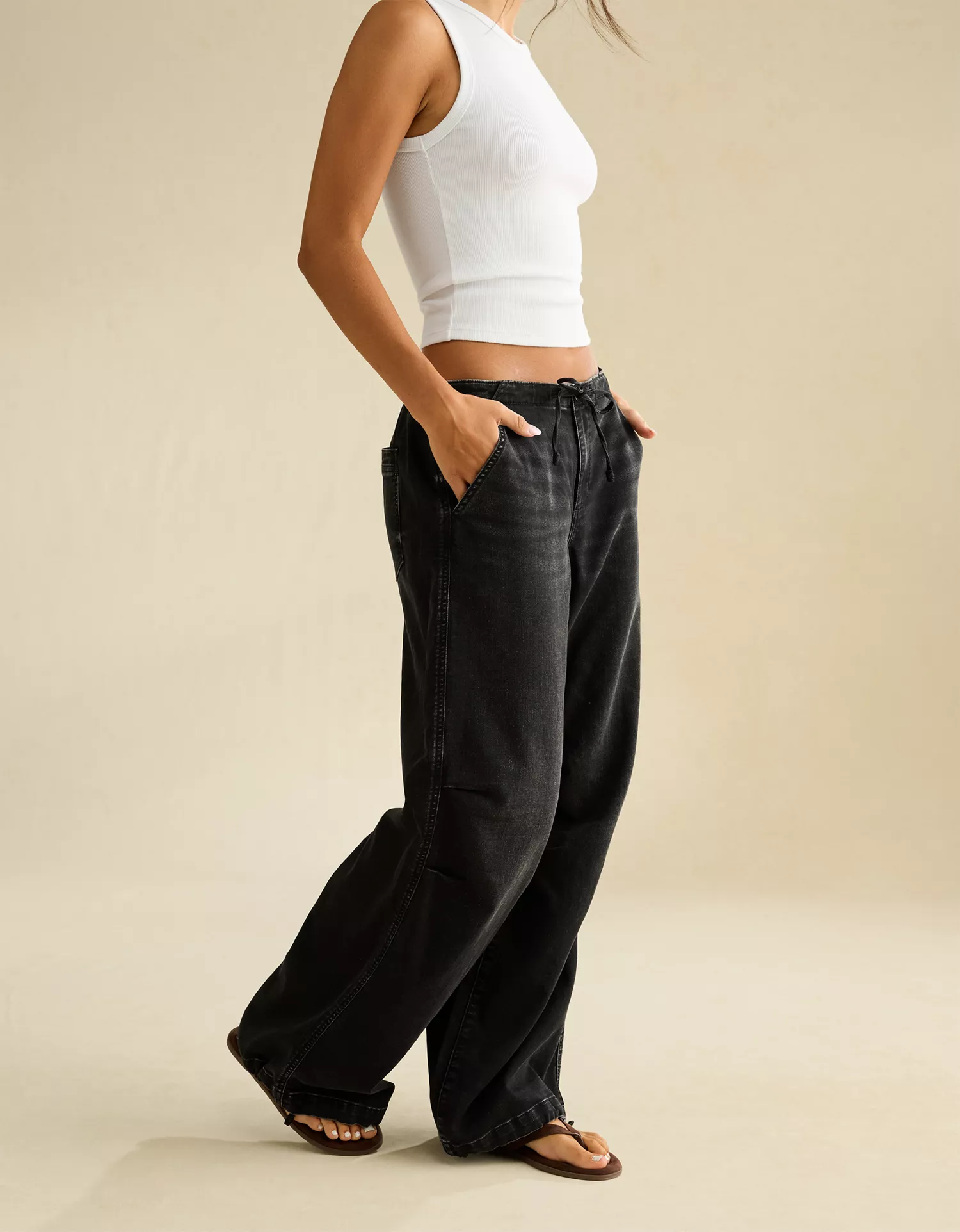 AE Low-Rise Cozy Baggy Jean - thumbnail 5