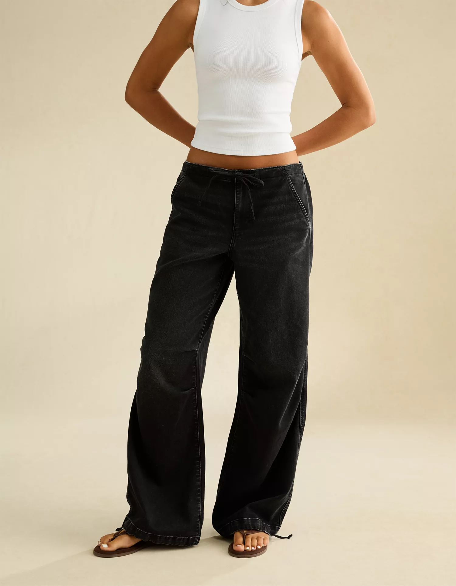 AE Low-Rise Cozy Baggy Jean - thumbnail 9