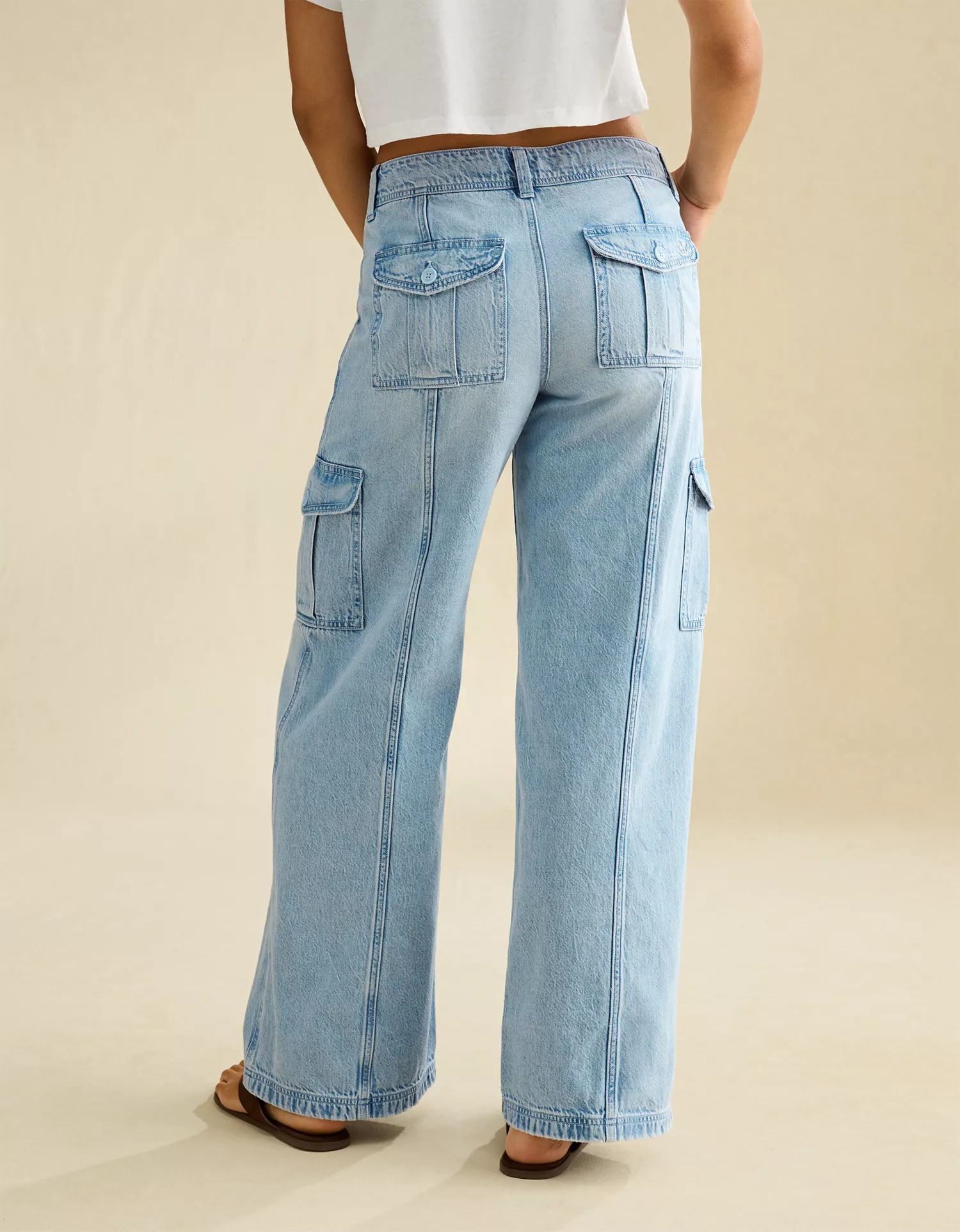 AE Low-Rise Cargo Baggy Ultra-Wide Leg Jean - thumbnail 8