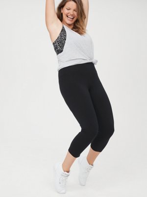 High-Waisted Plus-Size Cropped Leggings