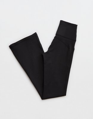 OFFLINE By Aerie The Hugger Pocket Bootcut Legging