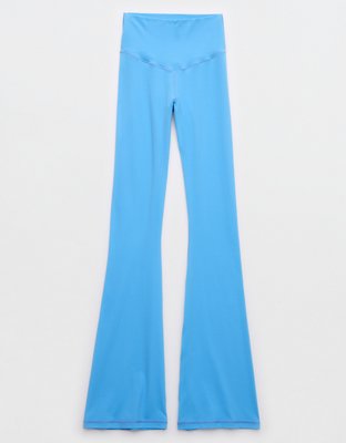 Женские брюки Aerie OFFLINE By Aerie Real Me Xtra Bootcut Legging — фото 3