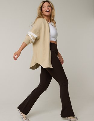 Женские брюки Aerie OFFLINE By Aerie Real Me Xtra Foldover Bootcut Legging — фото 5