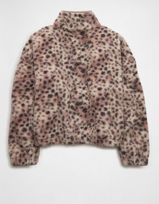 AE Sherpa Fleece Graphic Henley Sweatshirt